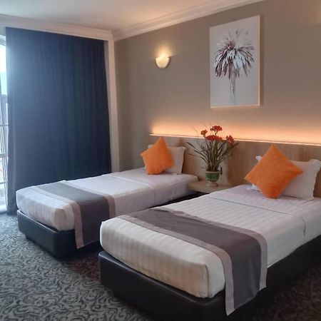 Greenlast Hotel Куантан Екстериор снимка
