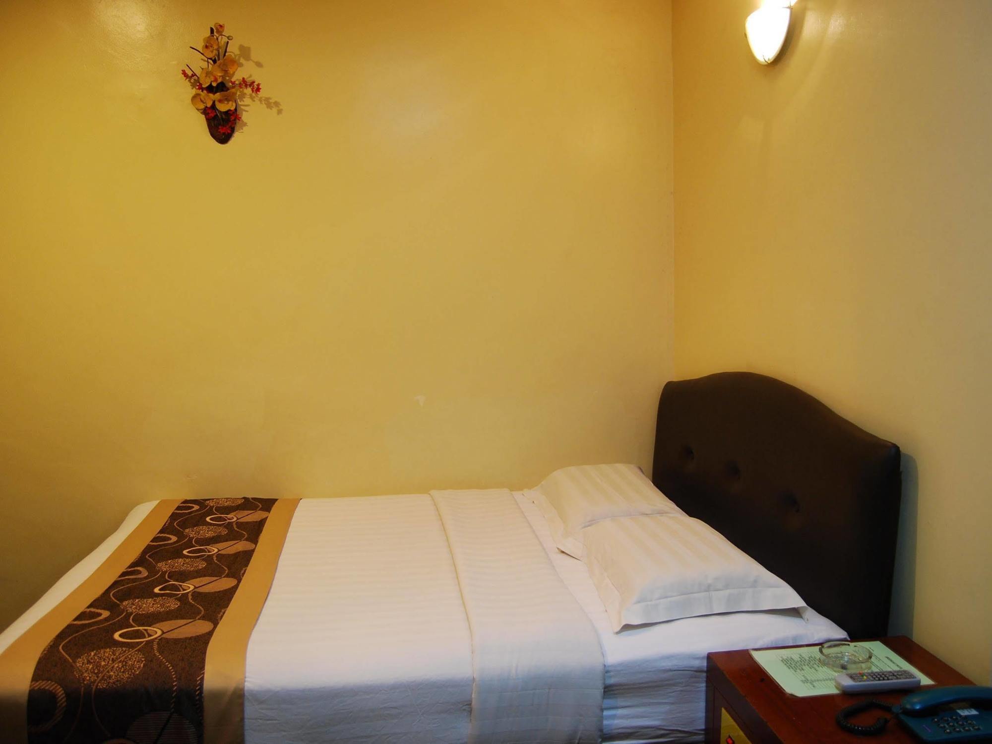 Greenlast Hotel Куантан Екстериор снимка