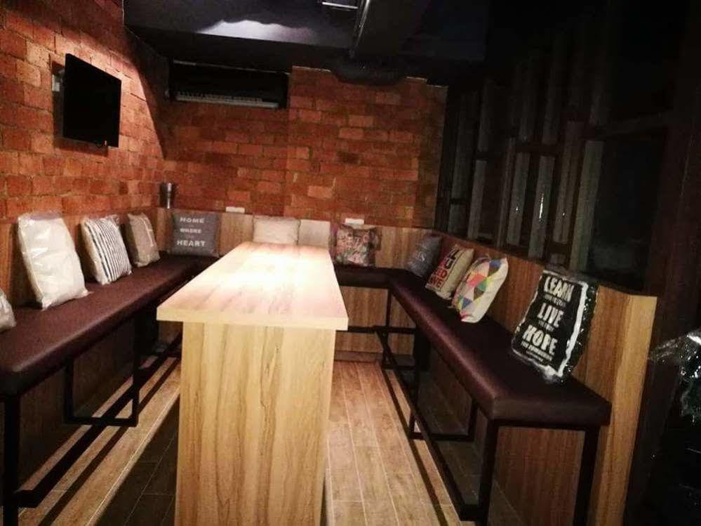 Greenlast Hotel Куантан Екстериор снимка